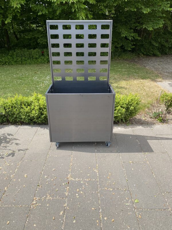 Plantekasser med espalier - Image 2